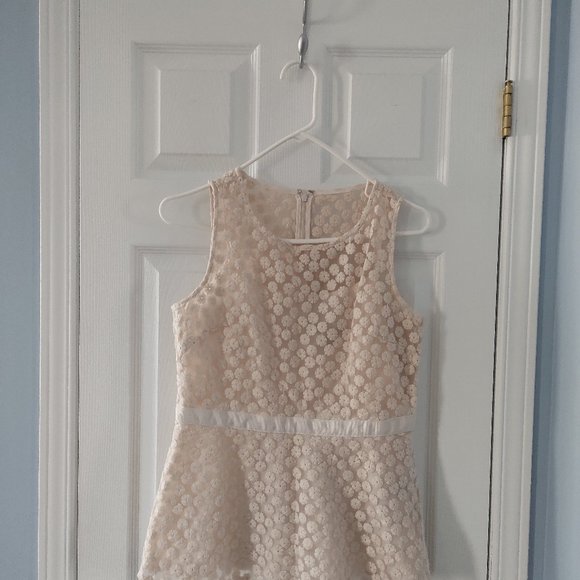 Cream Blouse with Peplum - Picture 2 of 7